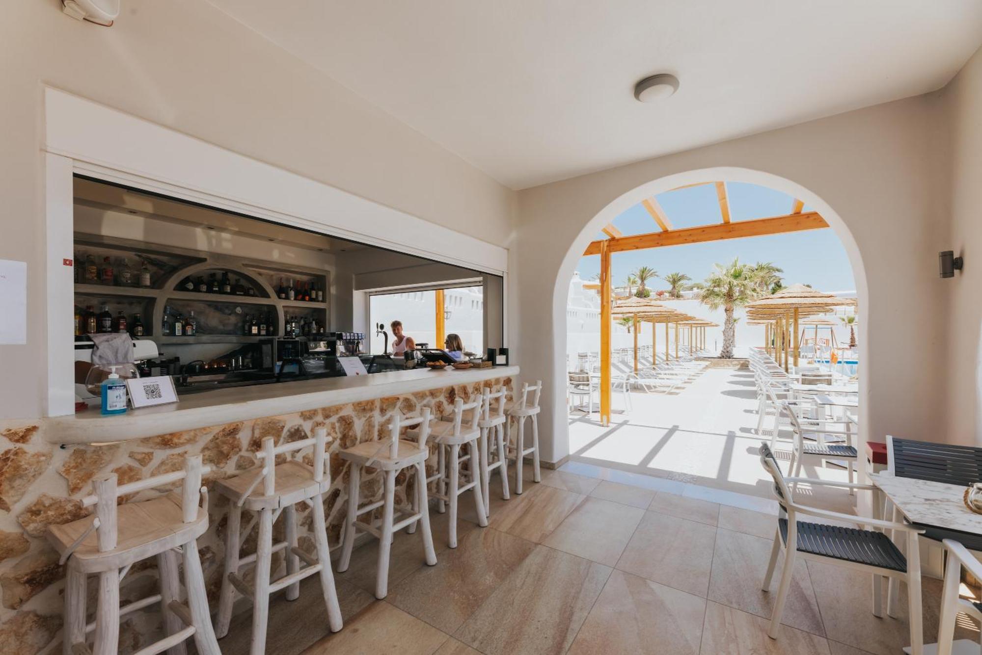 Naxos Grand Hotel Naxos City Exteriör bild